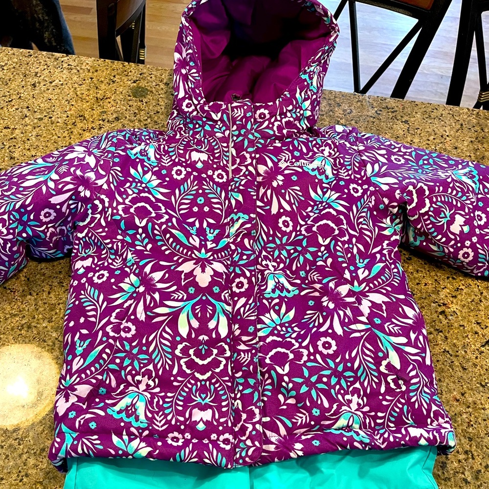 Columbia snow jacket/pants set 4T